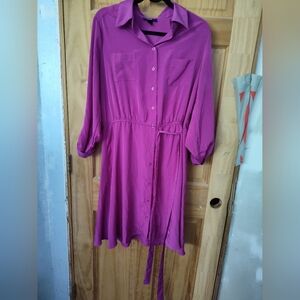 Purple dress buttons all the way down 3/4 quarter sleeves very lightweight